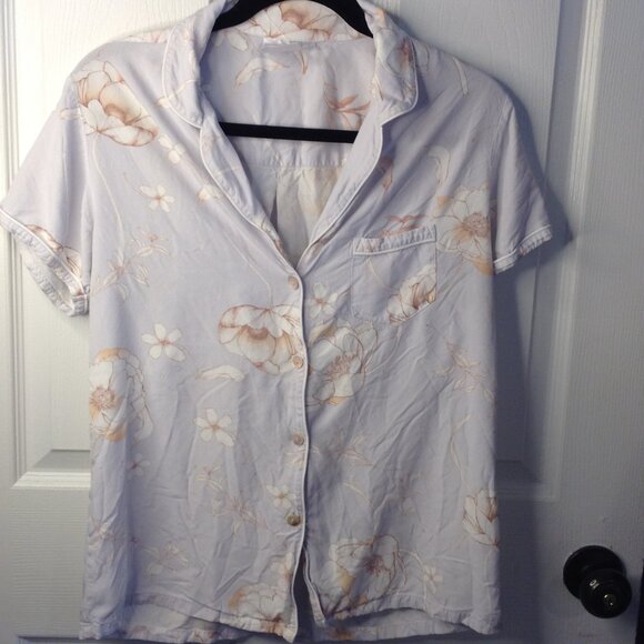 Plum Pretty Sugar PJ Short set, "M" Pastels with Magnolia Flowers, Preppy, Cute - Picture 1 of 7